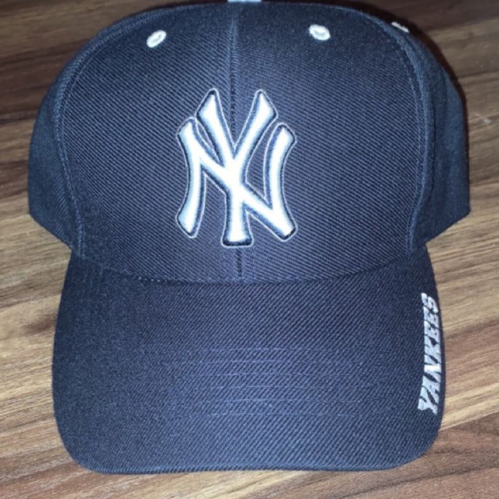 Hat Bundle - Picture 5 of 7